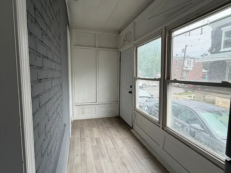 6403 Glenmore Ave #1 — Photo 16