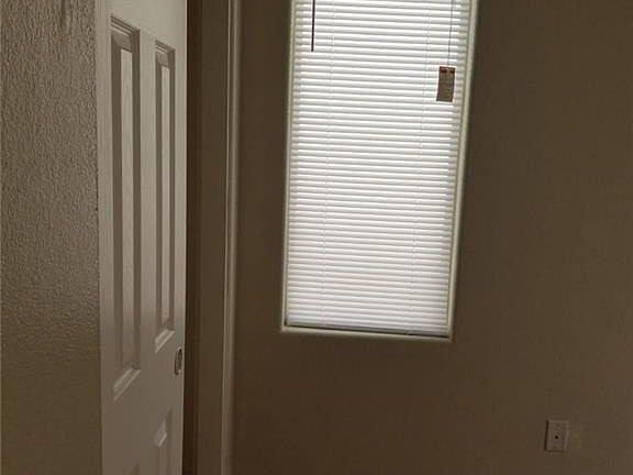 2nd image of 2562 Olay St