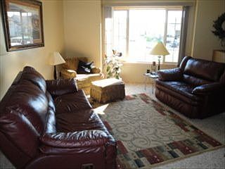 2nd image of 1540 1st St
