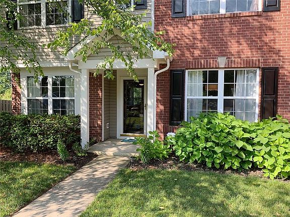 2nd image of 14028 Woodlark Dr