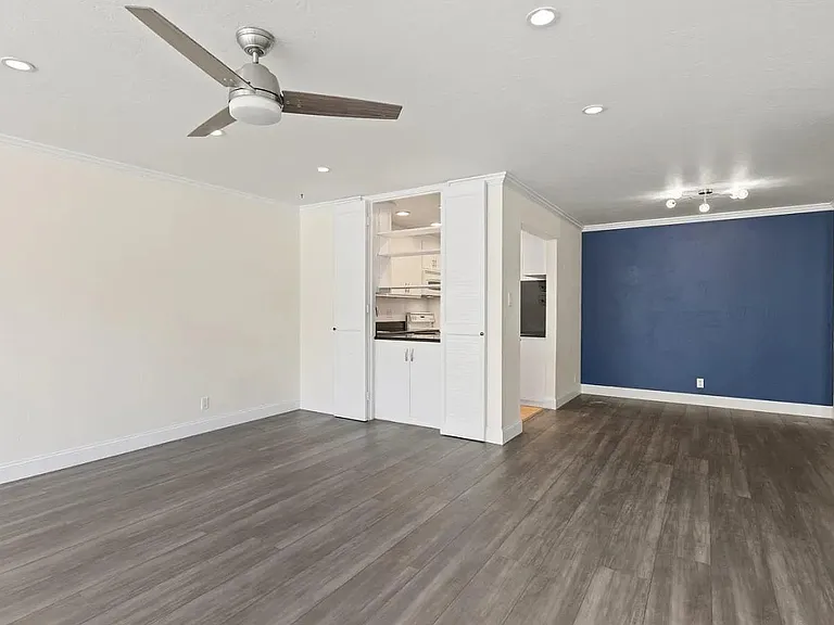 200 Elm St #107 — Photo 20