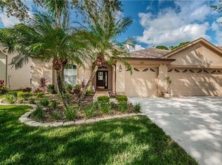 11910 Northumberland Dr, Tampa, FL 33626