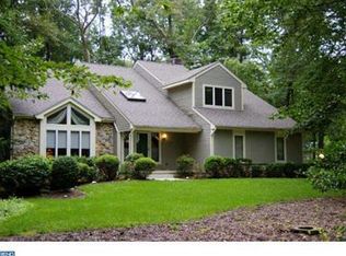 102 W Maple Tree Dr, Westampton, NJ 08060