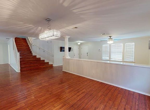 5th image of 3917 Norfolk Ct