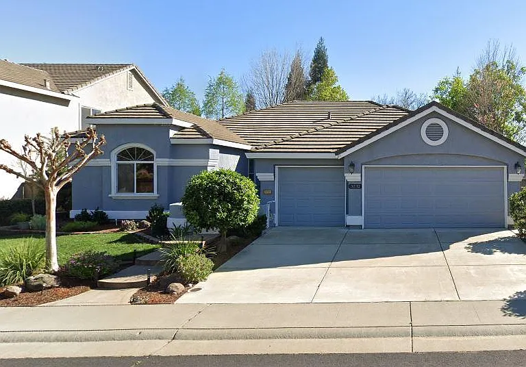 3232 Hopscotch Way — Photo 1