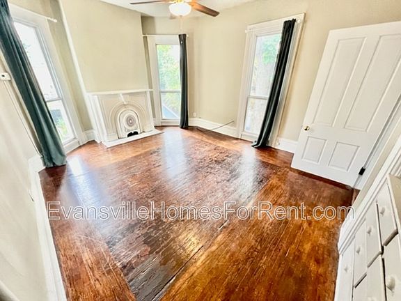 2nd image of 205 Blackford Ave #D