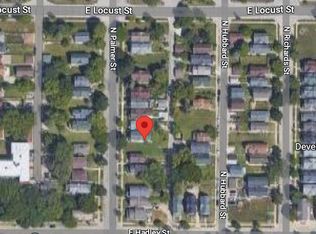 2830 N Palmer St, Milwaukee, WI 53212