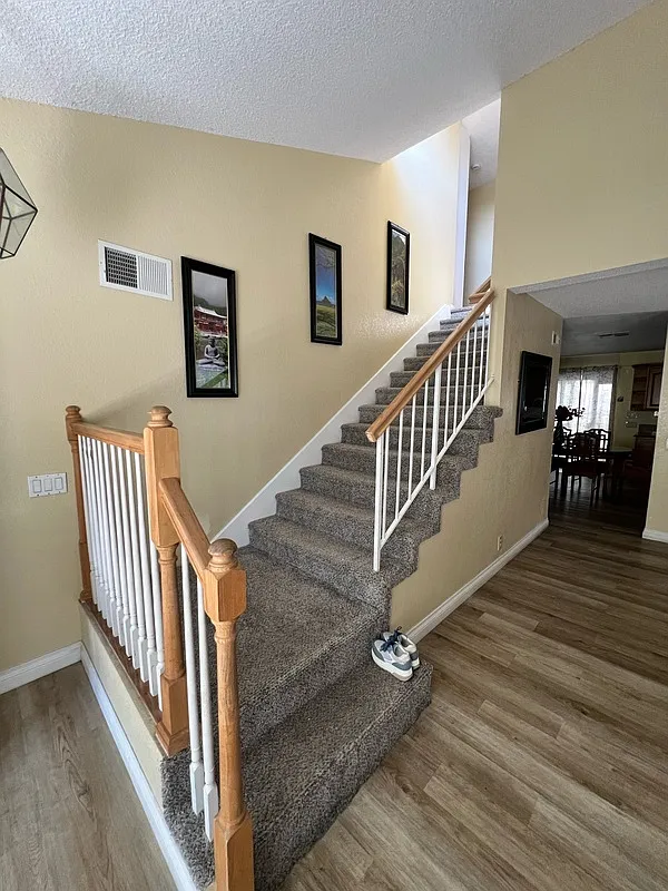 4 bed, 2.0 bath, 1750 sqft, $3,750 — Photo 3