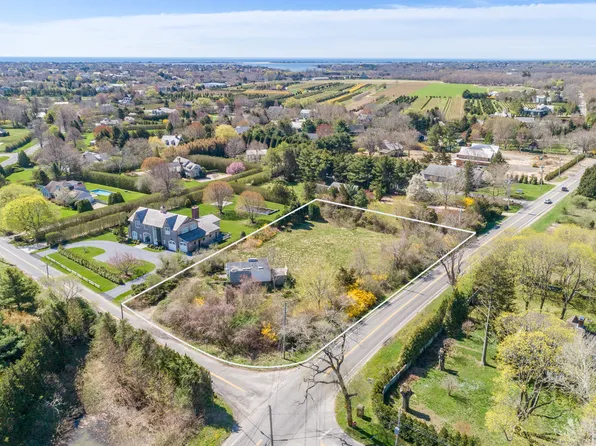 37 Cooks Ln, Water Mill, NY 11976