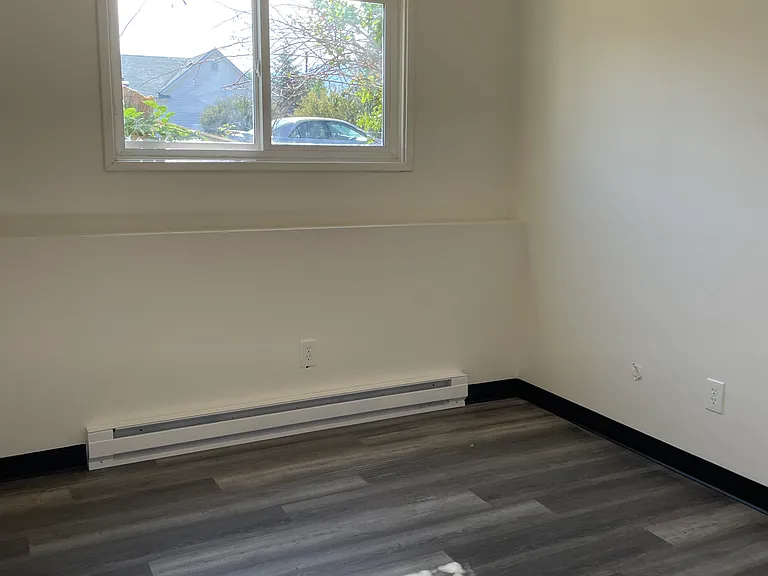 1800 Phillips St — Photo 5