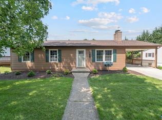 668 Gloria Pl, Staunton, VA 24401