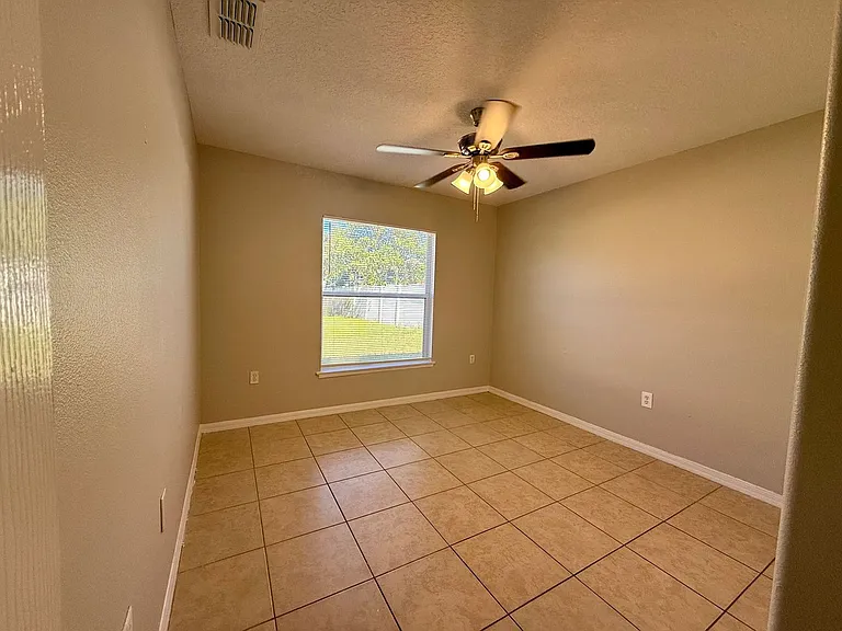 442 Flamingo Ct — Photo 15