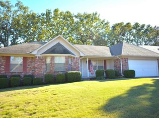 106 Illinois Bayou Dr, Sherwood, AR 72120