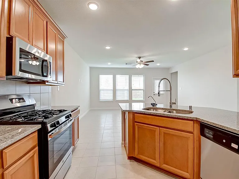 18827 Carlisle Landing Ln — Photo 20