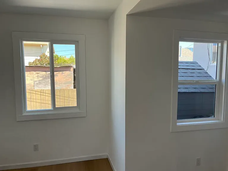 229 8th Ln #A — Photo 4