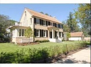 460 Berkeley Ave, Winnetka, IL 60093