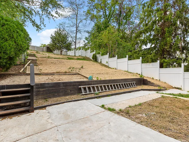 3726 Camden St SE — Photo 18