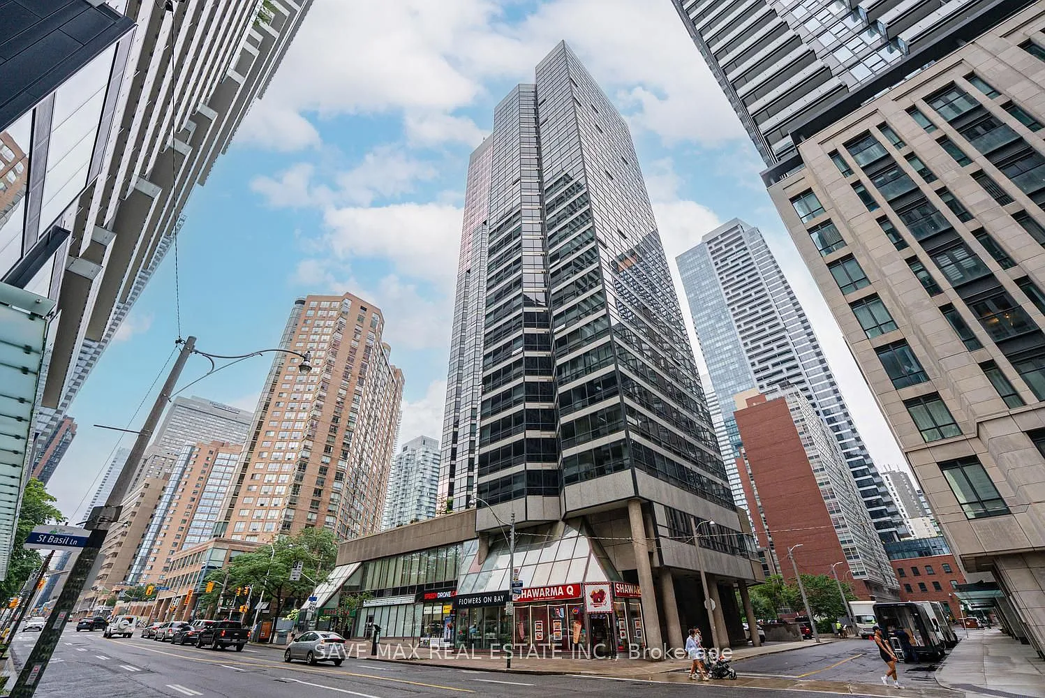 2 bed, $2,900 — Photo 2