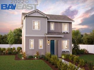 622 Lost River Ln, West Sacramento, CA 95605