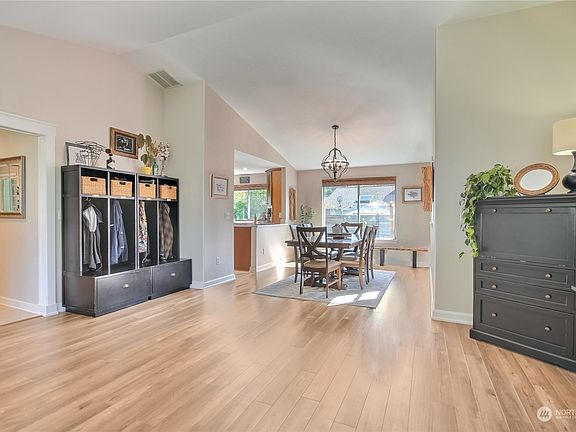 3rd image of 19019 SE 270th Court