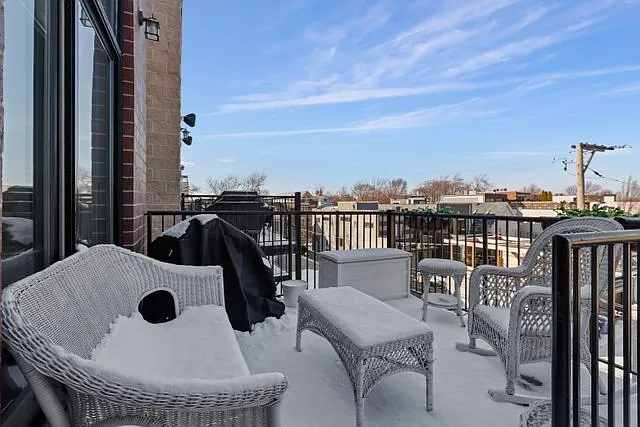 1842 W Armitage Ave #3 — Photo 16