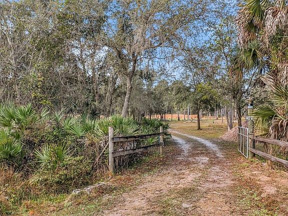 3rd image of 2331 WACCASSA ST LOT 0000