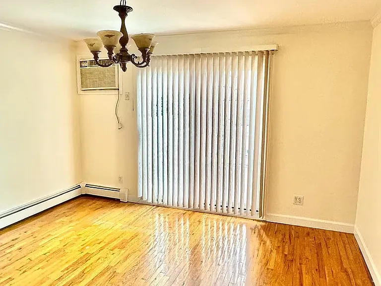 14 Austin Ave #2 — Photo 16