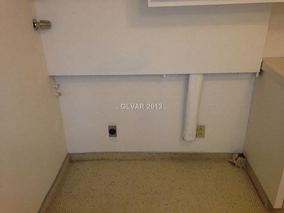 5th image of 205 E Harmon Ave APT 307
