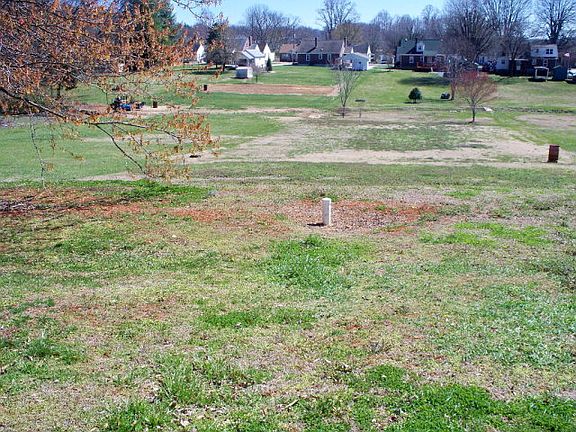 5th image of 108 Cherward St