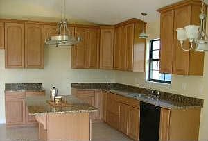 Granite Countertops and Upgraded Cabinets