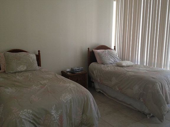 5th image of 1000 Padre Blvd