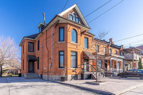 107 Catharine St S #MAIN FLR Photo 1 107 Catharine St S #MAIN FLR Photo 1
