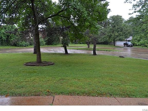 5th image of 2210 Woodgrass Dr