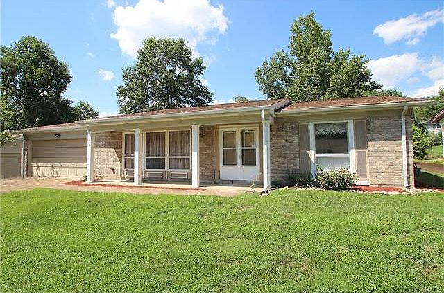 1st image of 4809 Laketon Ct
