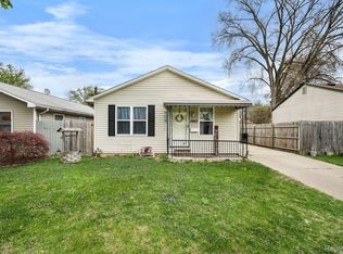 5983 McGuire St, Taylor, MI