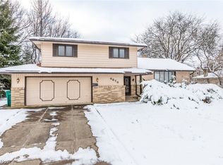 4876 Foxwynde Trl, Richmond Heights, OH 44143