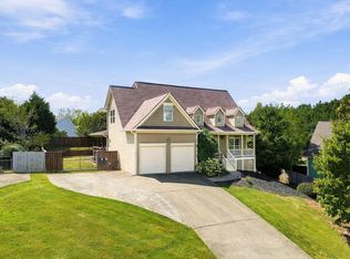 424 Arbor Hills Rd N, Talking Rock, GA 30175