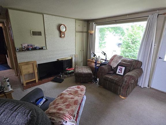 3rd image of 3022 S 51st STREET