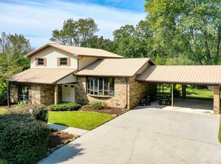 721 Cemetery Rd, Oliver Springs, TN 37840