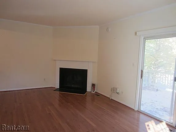 3502 Split Rail Lane — Photo 4