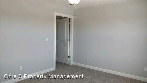 5th image of 1037-1041 Ekstam Dr #1037-106