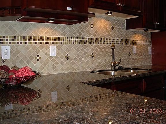 New Granite Countertops/Cabinets & Decorative Tile
