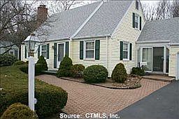 2nd image of 108 Northwood Rd