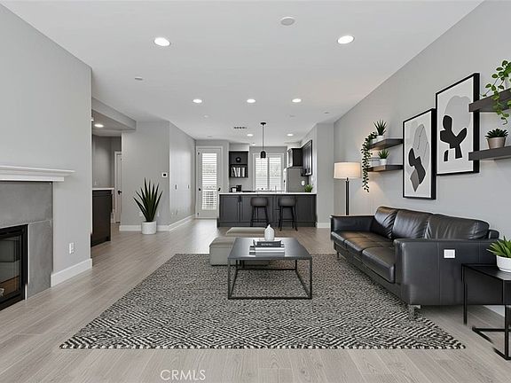 3rd image of 10823 Sonoma Ln