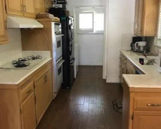 3rd image of 12549 Cumpston St