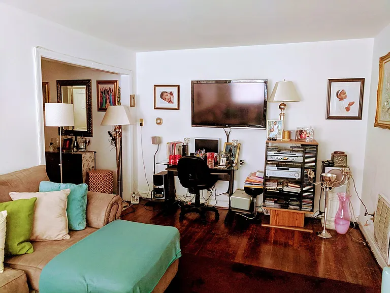 3538 Floyd Avenue — Photo 6