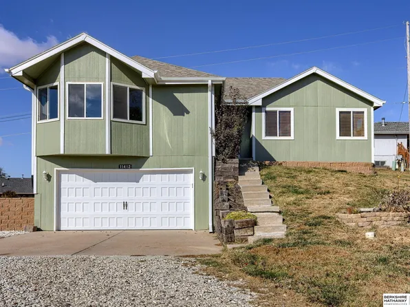 11412 Valley Dr, Blair, NE 68008