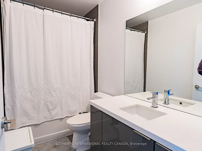 8 Eglinton Ave E #1710 — Photo 19