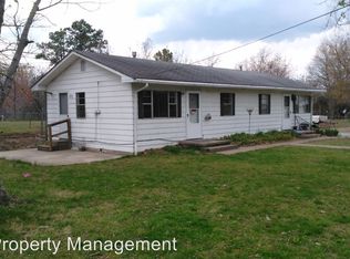 13 Adrienne Ln #A, Carbondale, IL 62903