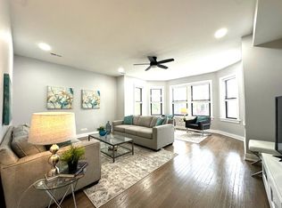 2855 W Palmer St UNIT 2, Chicago, IL 60647